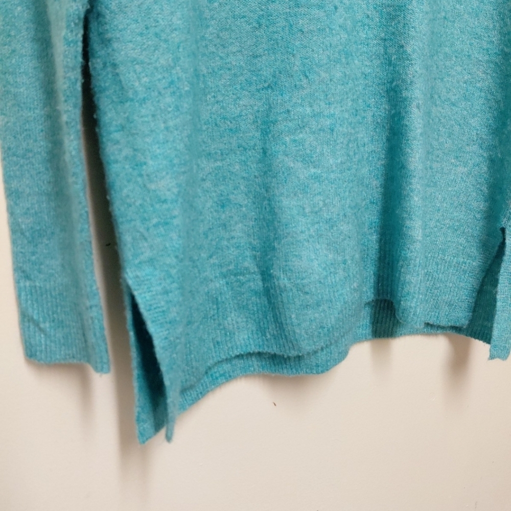 Gap Women's Blue/ Green Knit Sweater Size S - Picture 4 of 9